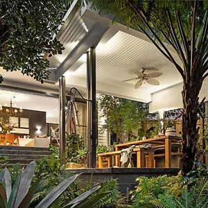 https://osprey-beach-house.hotelsbyronbayaustralia.com